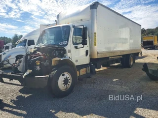 FREIGHTLINER M2 106 MEDIUM DUTY