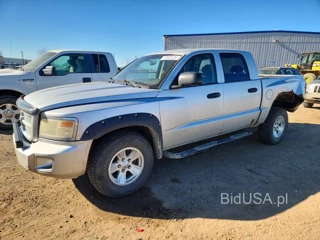 DODGE DAKOTA SXT