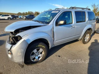 NISSAN PATHFINDER S