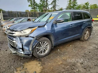TOYOTA HIGHLANDER XLE