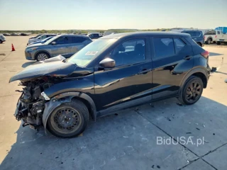 NISSAN KICKS S