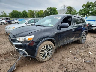 MITSUBISHI OUTLANDER SPORT ES