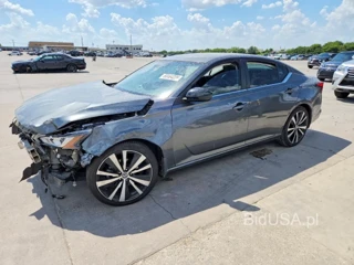 NISSAN ALTIMA SR