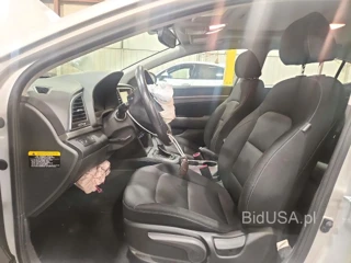 HYUNDAI ELANTRA VALUE EDITION