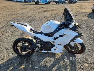 KAWASAKI EX400