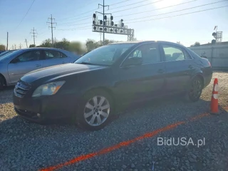 TOYOTA AVALON XLS