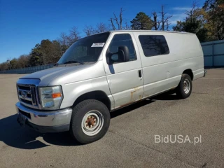 FORD ECONOLINE E250 VAN