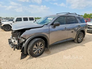 NISSAN PATHFINDER SV