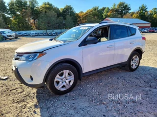 TOYOTA RAV4 LE