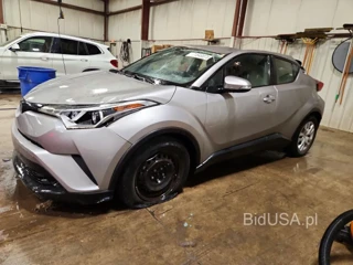 TOYOTA C-HR LE