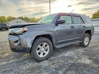 TOYOTA 4RUNNER SR5