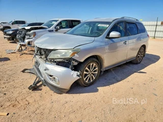 NISSAN PATHFINDER SV
