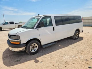 CHEVROLET EXPRESS G3500 LT