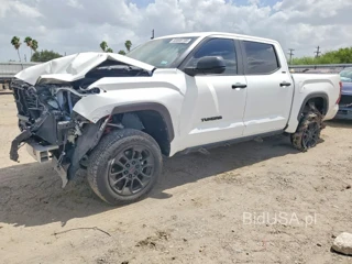 TOYOTA TUNDRA SR5