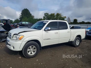 TOYOTA TUNDRA DOUBLE CAB SR5