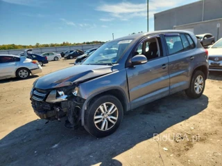 VOLKSWAGEN TIGUAN S