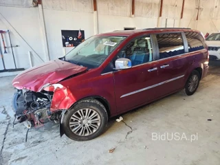 CHRYSLER TOWN & COUNTRY TOURING L
