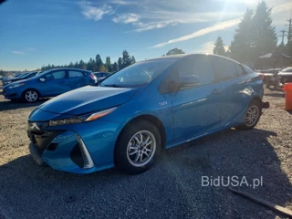 TOYOTA PRIUS PRIME XLE