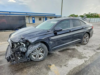 VOLKSWAGEN JETTA SE