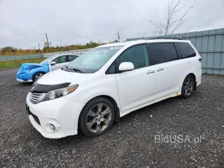 TOYOTA SIENNA SPORT