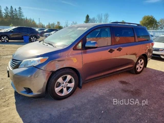 TOYOTA SIENNA L 7-PASSENGER