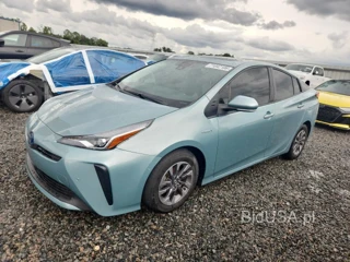 TOYOTA PRIUS XLE