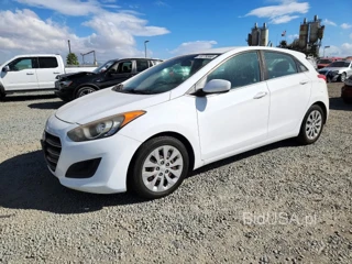 HYUNDAI ELANTRA GT BASE