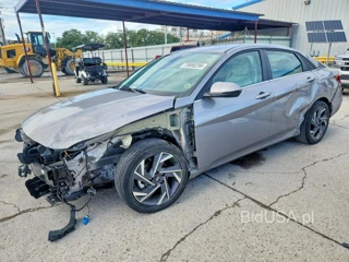 HYUNDAI ELANTRA LIMITED