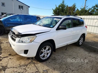 TOYOTA RAV4 BASE