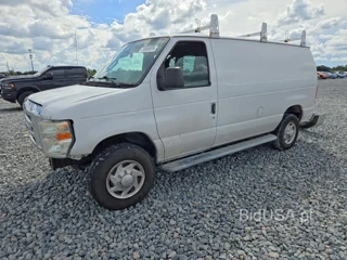 FORD ECONOLINE E250 VAN