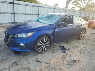 NISSAN ALTIMA SR