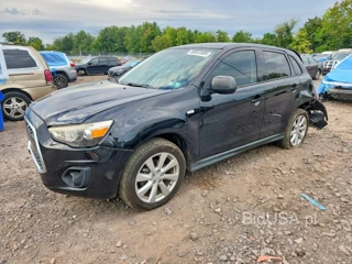 MITSUBISHI OUTLANDER SPORT ES