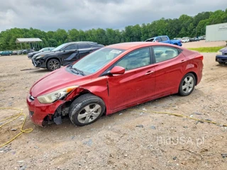 HYUNDAI ELANTRA GLS