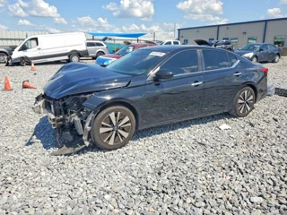 NISSAN ALTIMA SV