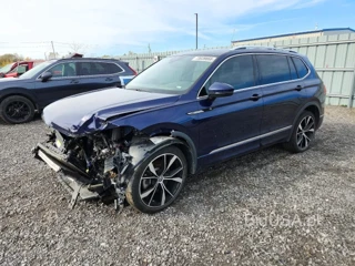 VOLKSWAGEN TIGUAN SEL R-LINE BLACK