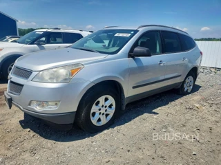 CHEVROLET TRAVERSE LS