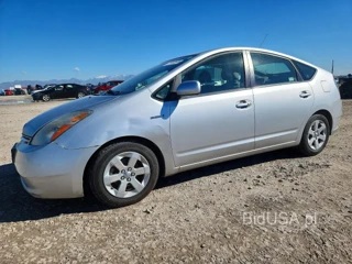 TOYOTA PRIUS BASE