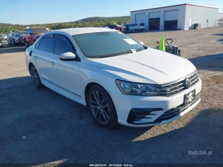 VOLKSWAGEN VOLKSWAGEN PASSAT 1.8T R-LINE
