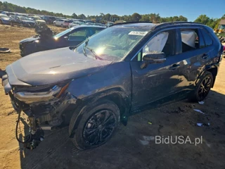 TOYOTA RAV4 XSE