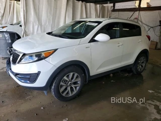 KIA SPORTAGE LX