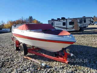FOUR WINNS 240 HORIZON WTRAILER