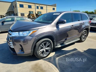 TOYOTA HIGHLANDER LE