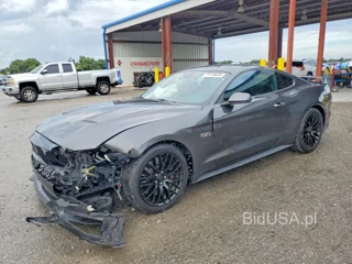 FORD MUSTANG GT
