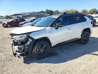 TOYOTA RAV4 XSE