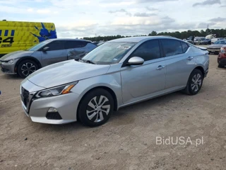 NISSAN ALTIMA S