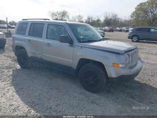 JEEP JEEP PATRIOT SPORT