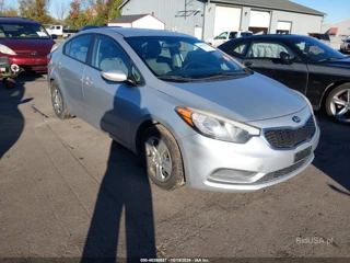 KIA KIA FORTE LX