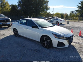 NISSAN NISSAN ALTIMA SR FWD