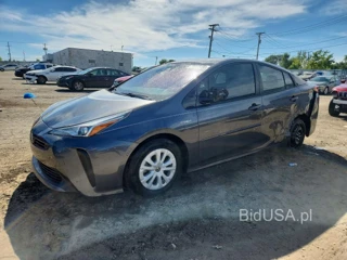 TOYOTA PRIUS LE