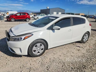 KIA FORTE5 LX